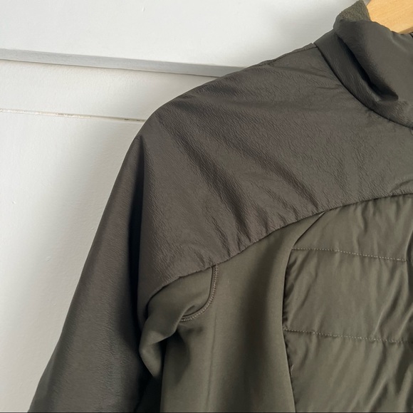 Lululemon Down For It All Pullover - Picture 4 of 9